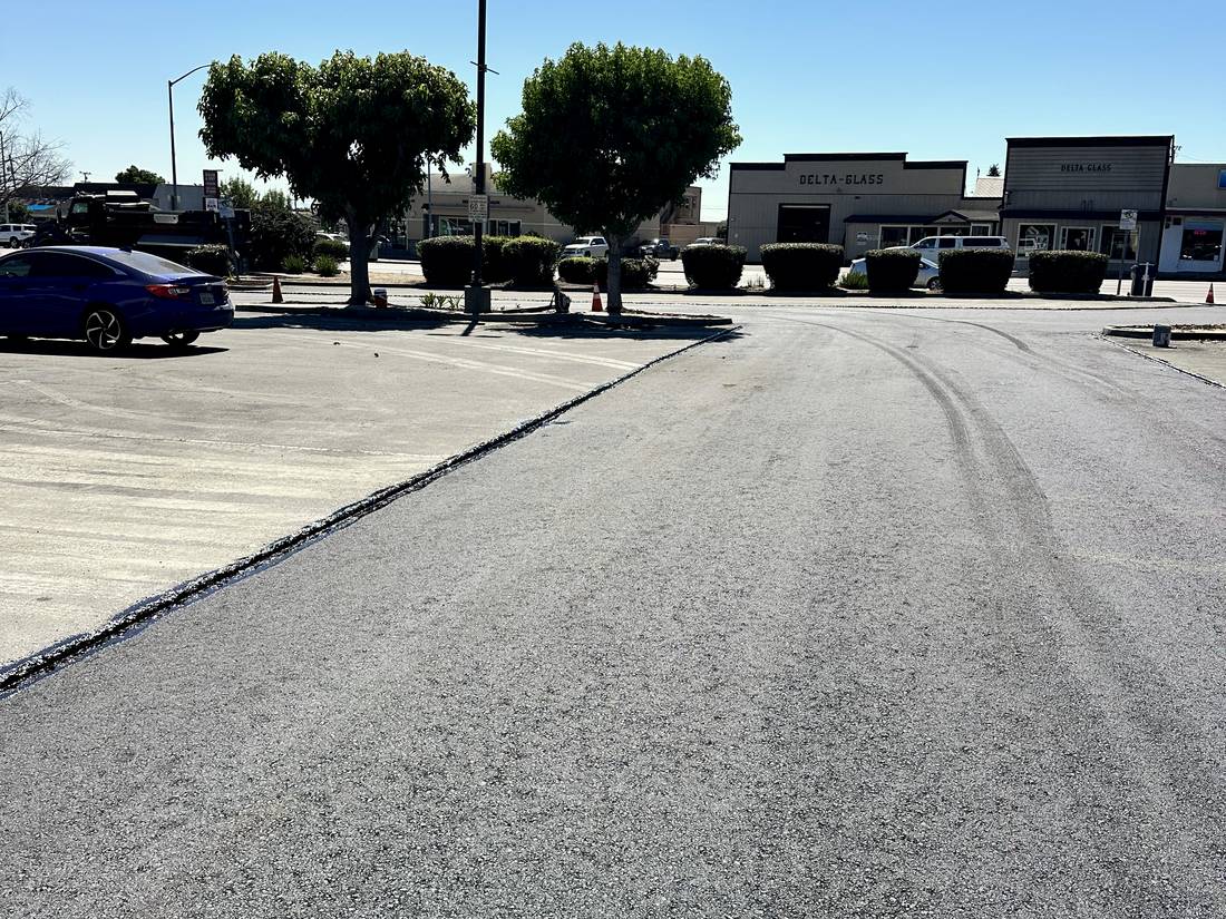 Hot mix asphalt rolled tight
